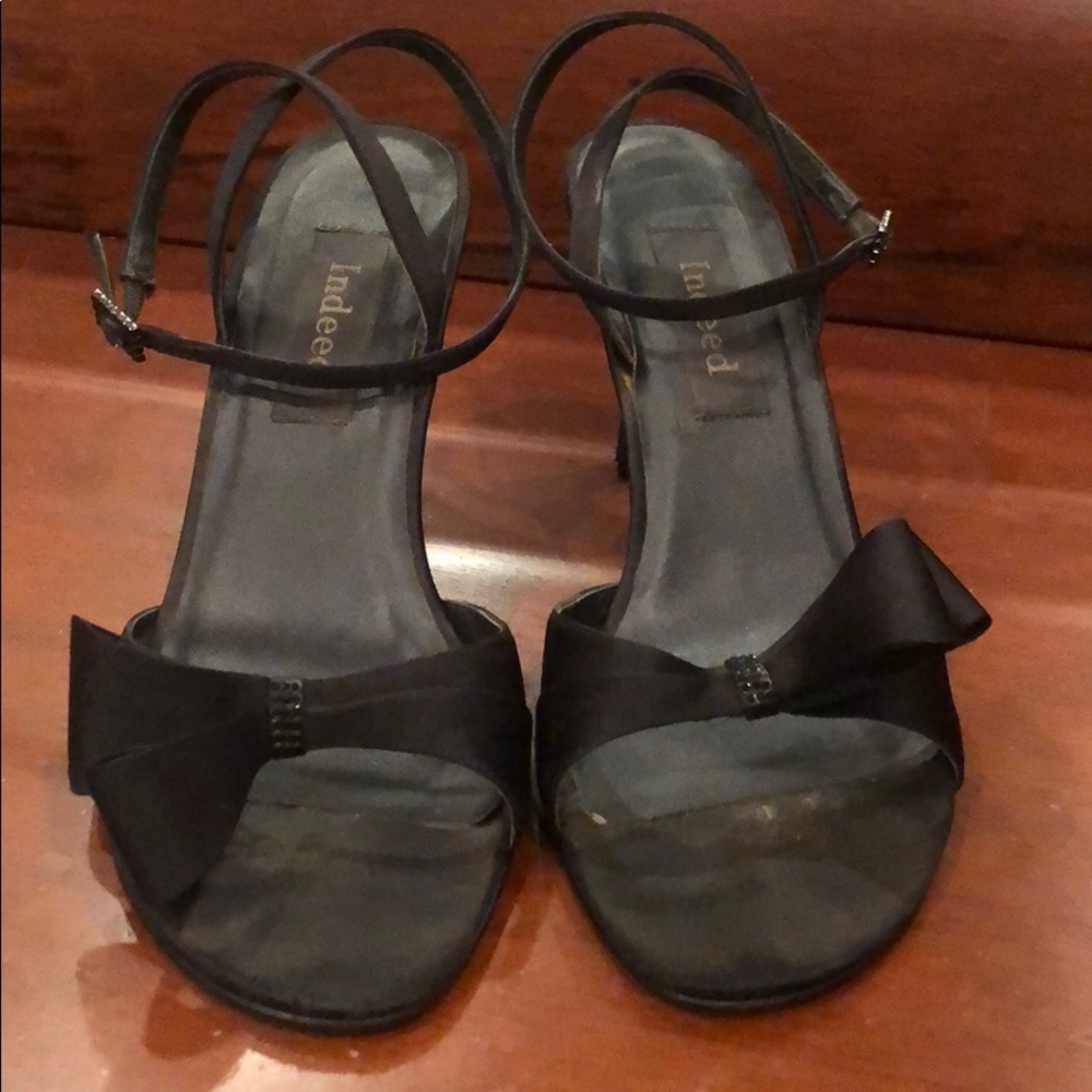 Black strappy sandals